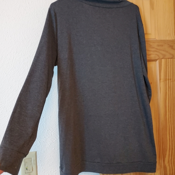 Light sweater - Picture 2 of 3